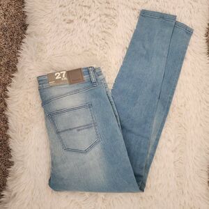 Bench Skinny Second Skin Fitted Waist Thigh To Ankle Light Wash NWT